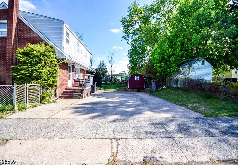 Driveway/Backyard area