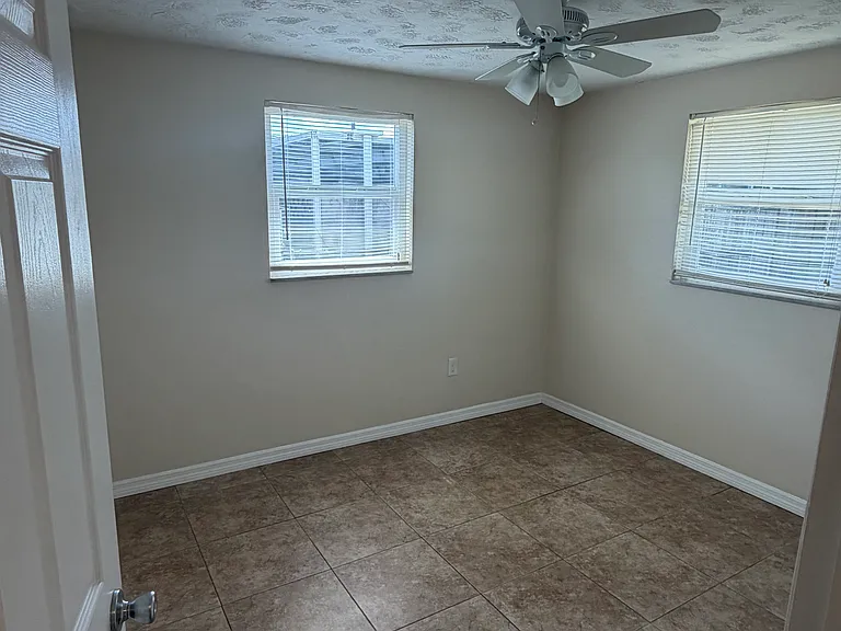 5416 Dawn Ln — Photo 15