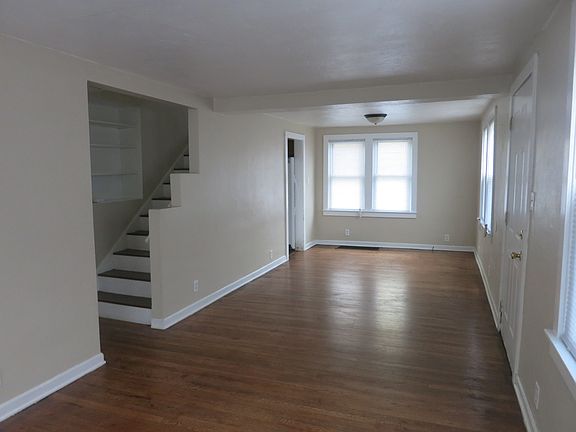 3rd image of 1810 Milburn Blvd