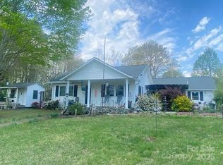 146 Roby Conley Rd, Marion, NC 28752