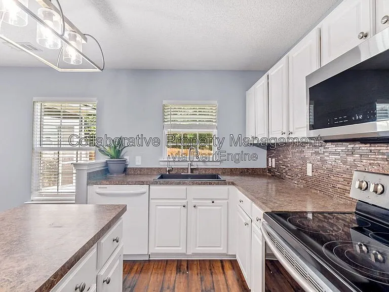 215 Tigers Paw Dr — Photo 15