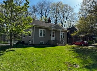 505 Brookland Park Dr, Iowa City, IA 52246