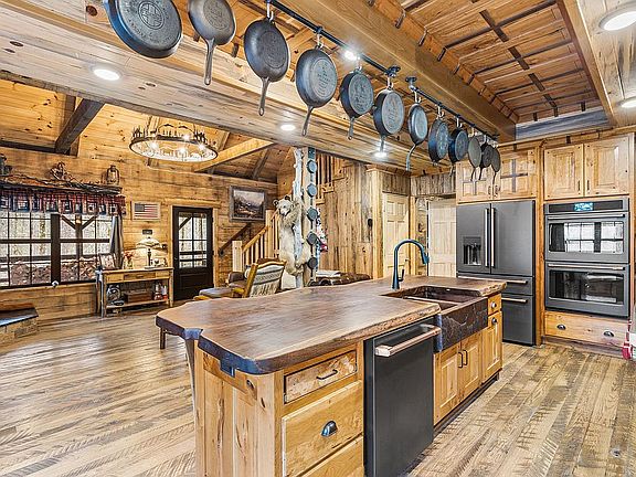 4th image of 507 Horton Rd