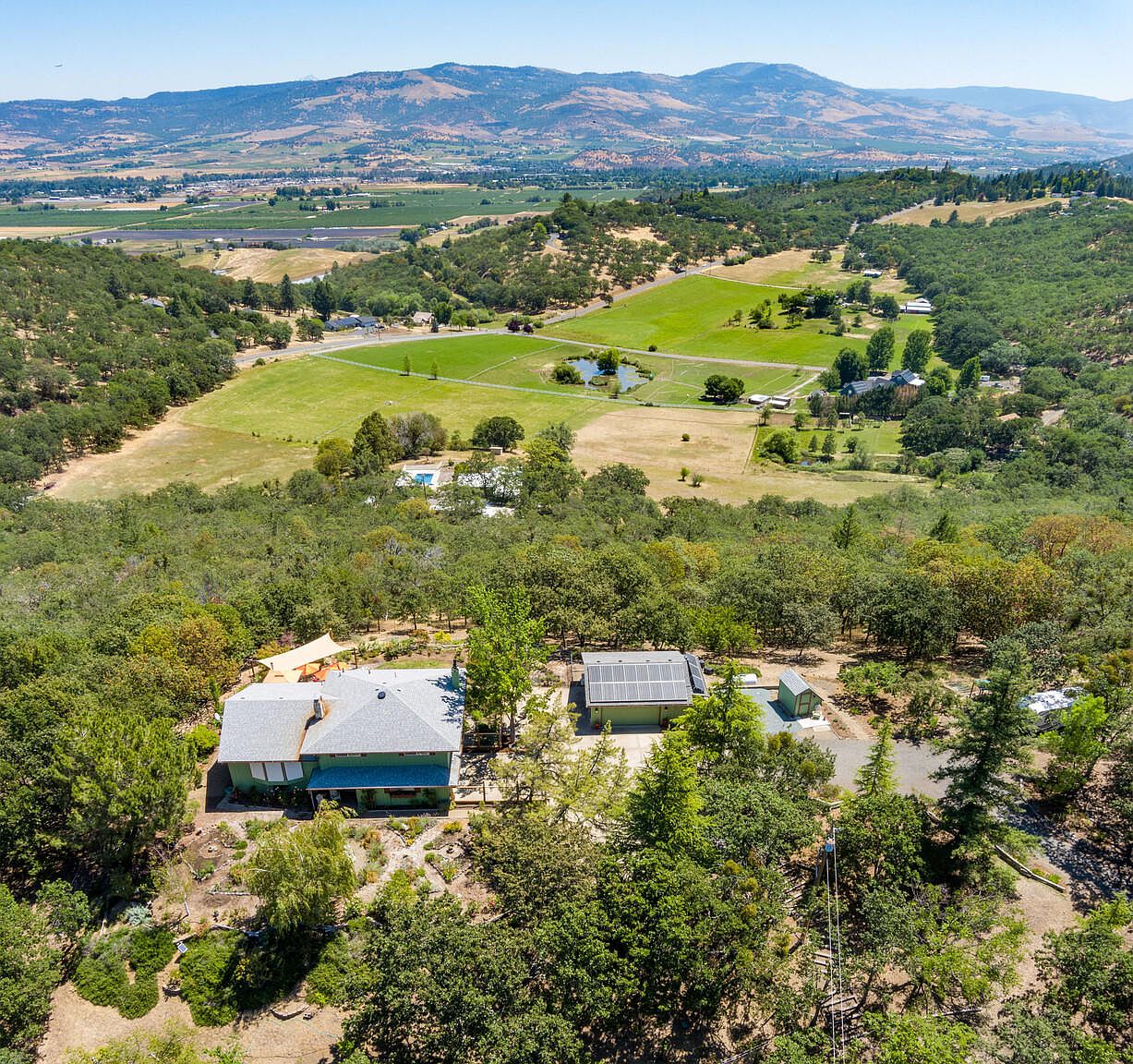 5196 Pioneer Rd, Medford, OR 97501 Zillow