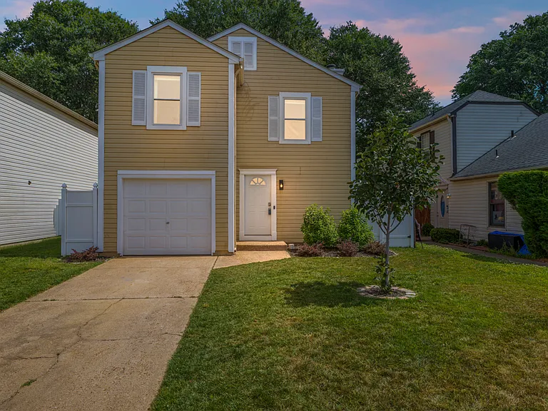 5316 Glenville Cir — Photo 22