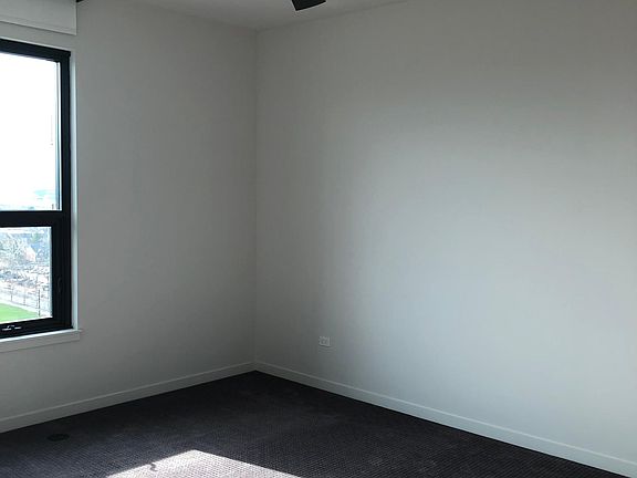 4th image of 2400 California St #401