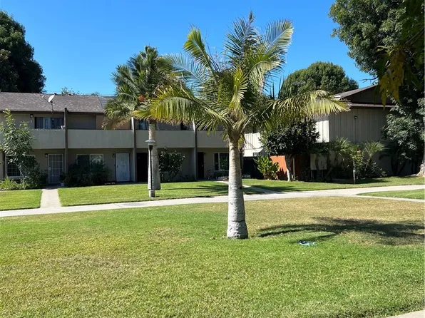 521 S Lyon St Unit 35, Santa Ana, CA 92701