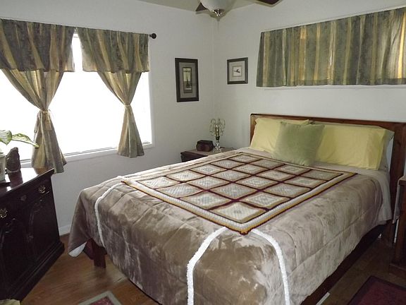 Bedroom #1