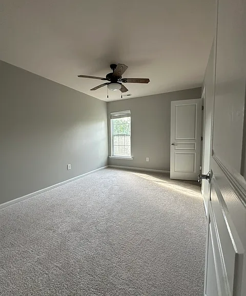 702 Unison Ct — Photo 12