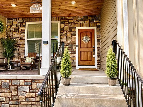 2nd image of 7313 Byrneley Ln