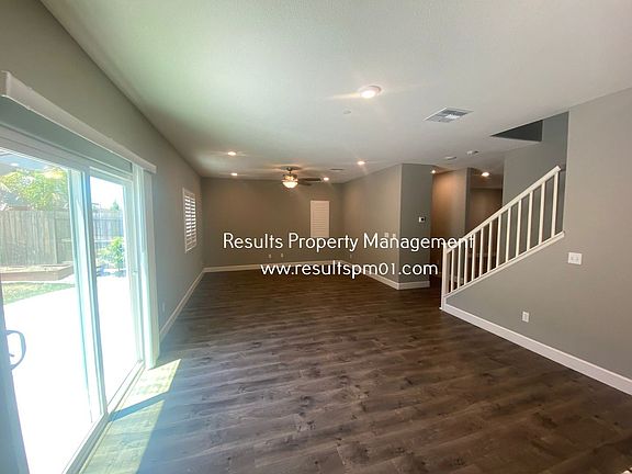 4th image of 4033 Parkmoor Ln