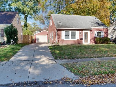 1521 Anderson Rd, Cuyahoga Falls, OH, 44221