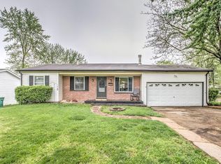 2560 Teakwood Manor Dr, Florissant, MO