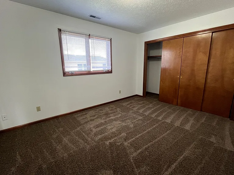 213 Tanglewood Dr #C — Photo 6