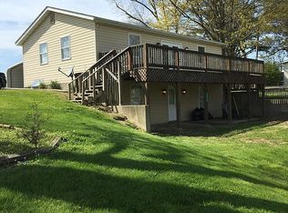 2003 Main St, Renault, IL 62279