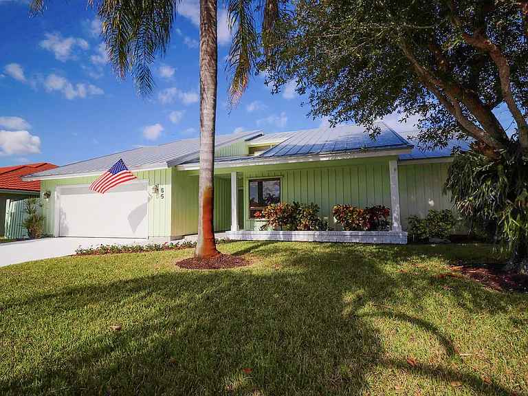 65 Pinehill Trl W #W — Photo 3