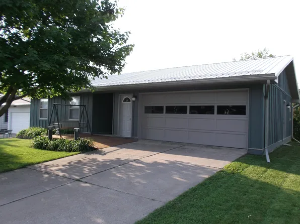 510 Harrison St, Lewiston, MN 55952