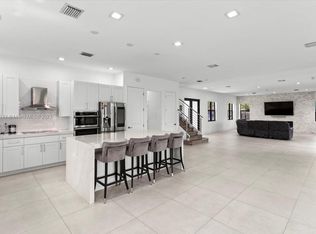 8901 SW 69th Ter, Miami, FL 33173