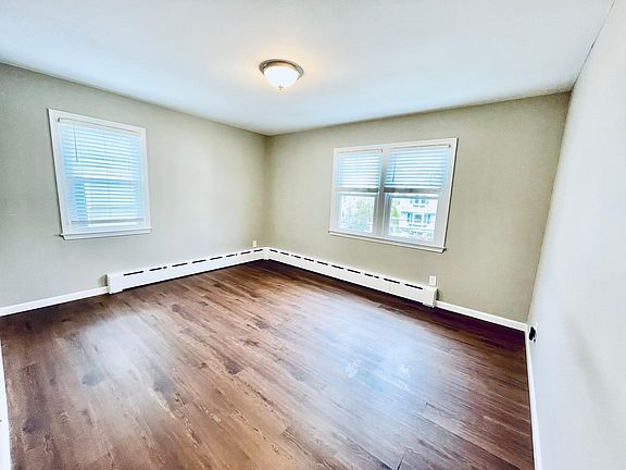 4th image of 138 Washington St Floor 2