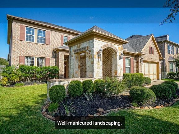 3rd image of 26214 Grace Hills Ln