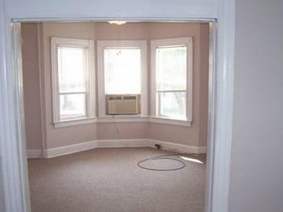 5th image of 55 Liberty St