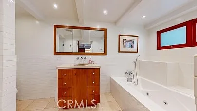 3205 Bayview Dr — Photo 20