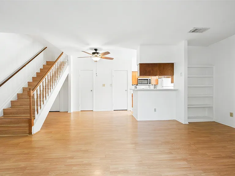 7575 Cambridge St #1304 — Photo 13