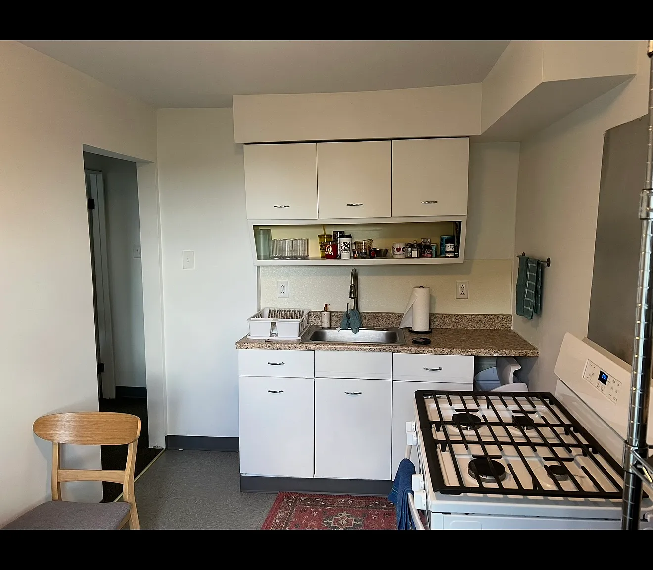 11 Oakland Sq — Photo 2