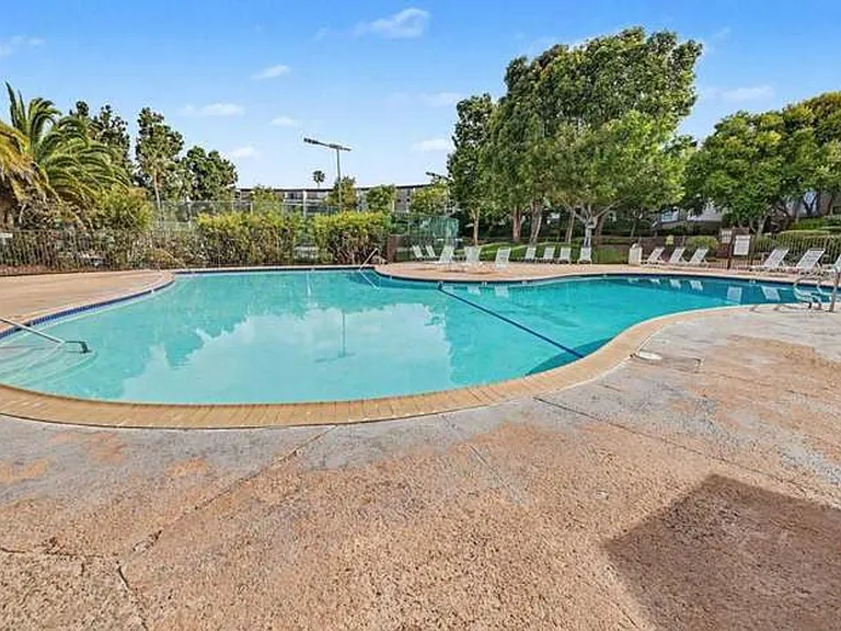 3050 Rue Dorleans #458 — Photo 14