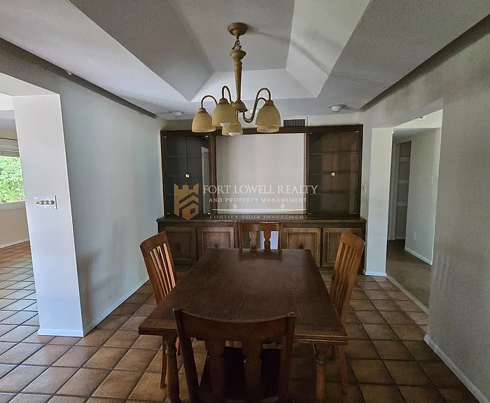 1307 W Thomas Rd — Photo 3