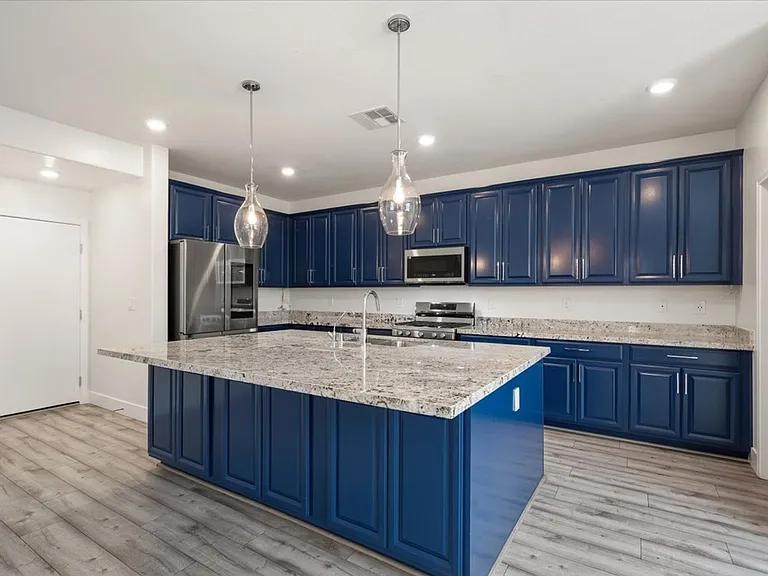 4105 Trillium Bay Ln — Photo 11