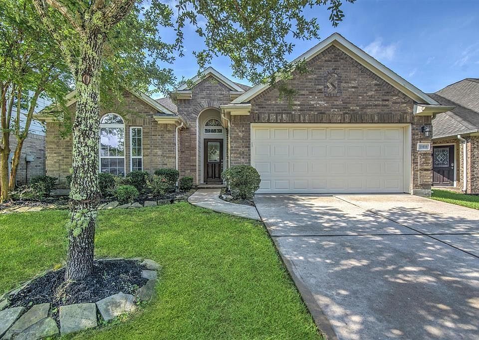 1st image of 21610 Kings Bend Drive