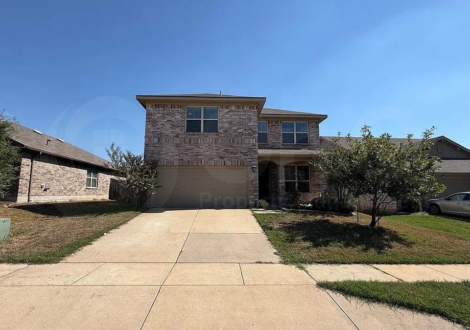 2917 Whitetail Chase Dr