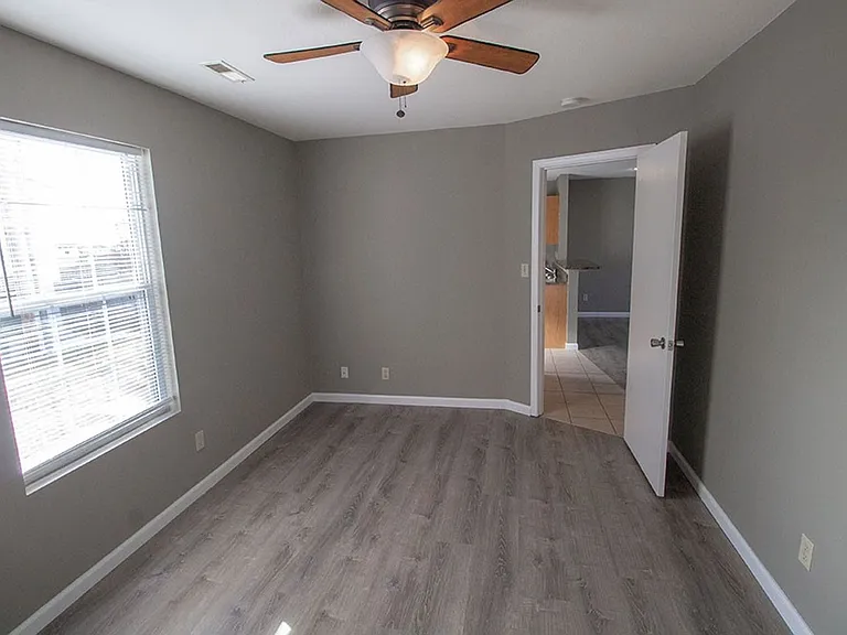 1518 Typhoon Ct — Photo 11