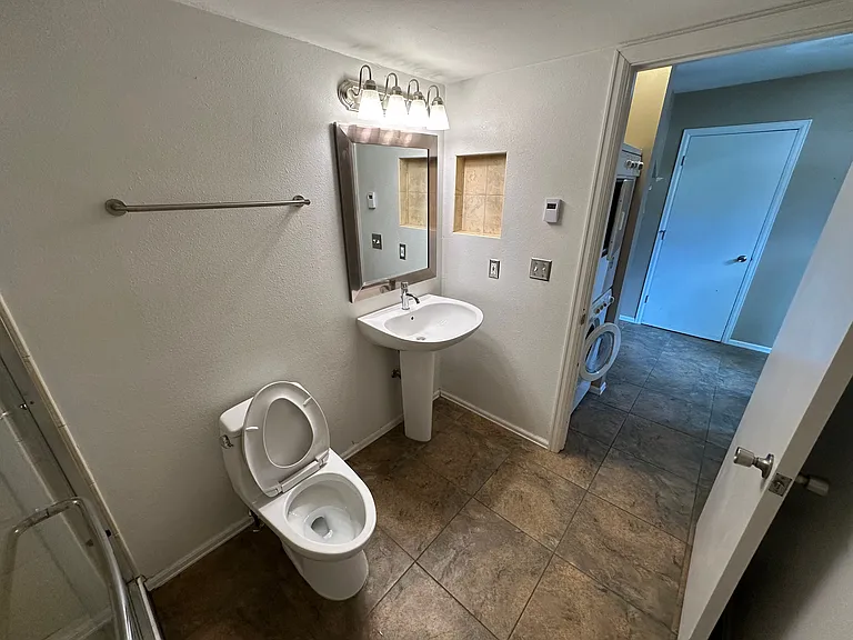 4 Southface Dr #4 — Photo 11