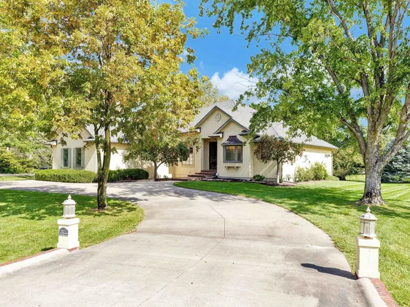 4603 Spyglass Dr, Hutchinson, KS 67502