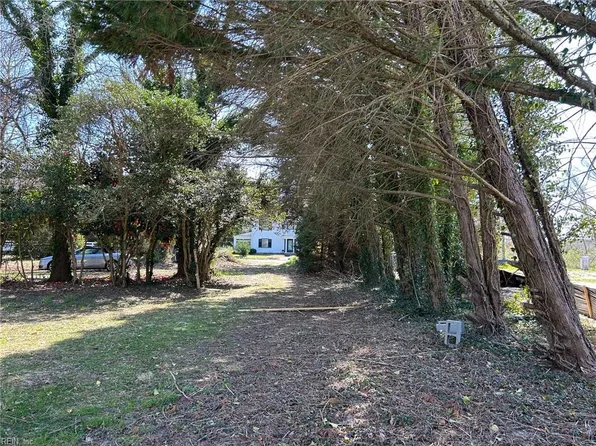 23239 Front Street, Accomac, VA 23301