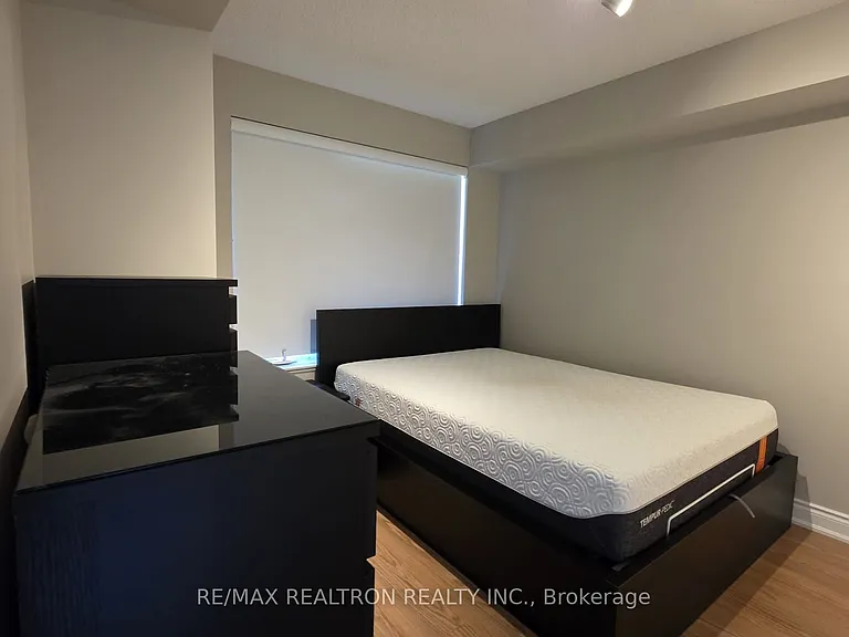 273 S Park Rd #501 — Photo 18