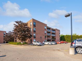 215 Scotland St #405, Centre Wellington, ON N1M3L8