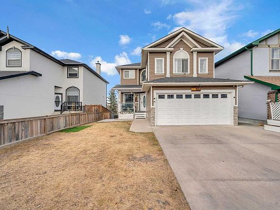 4th image of 300 S Taracove Estate Dr NE