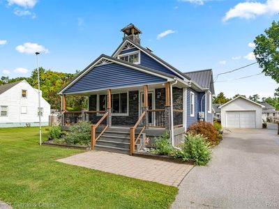 1032 Washington Ave, Temperance, MI, 48182