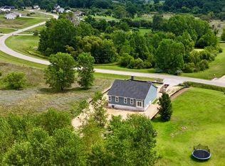 9758 Iosco Ridge Dr, Gregory, MI 48137