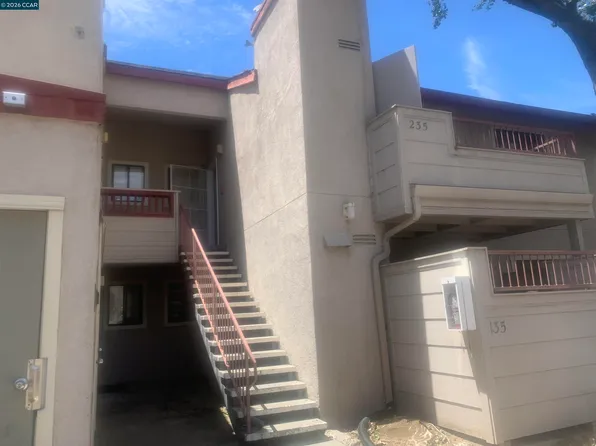 7 Lancaster Cir APT 235, Bay Point, CA 94565