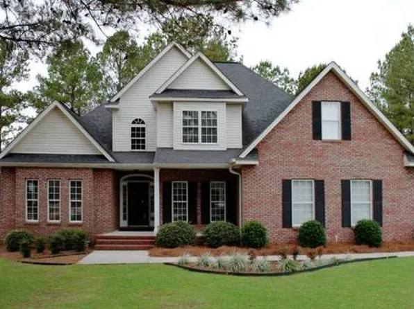 223 Idle Pines Dr, Perry, GA 31069