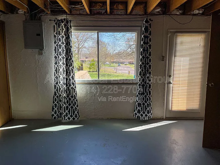 9854 Las Vegas Dr — Photo 12