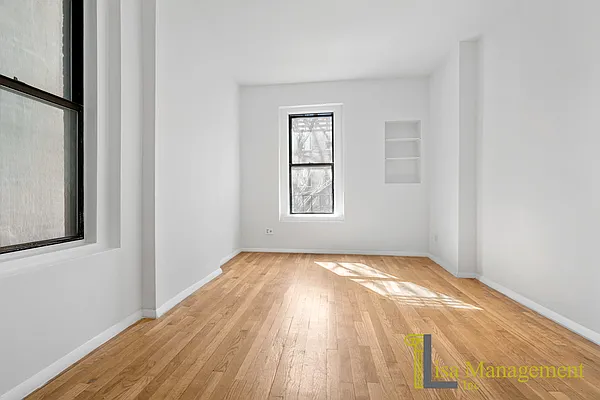 Rented by Lisa Management Inc | media 4