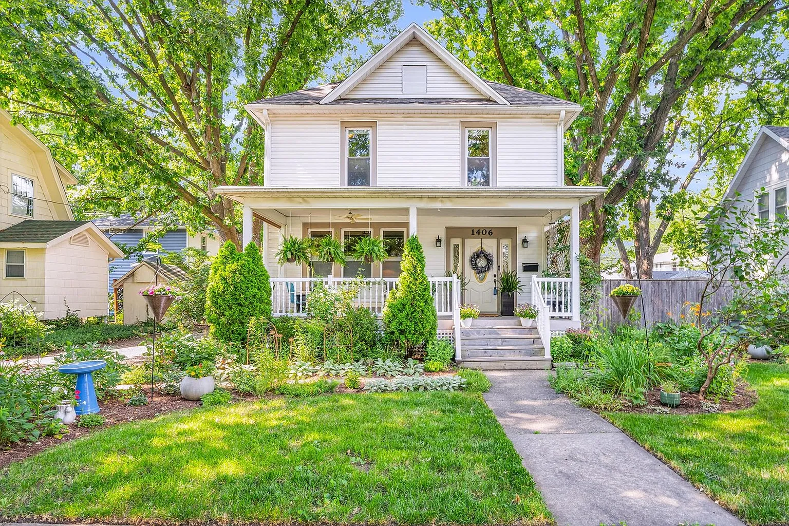 1406 W Church St photo 1