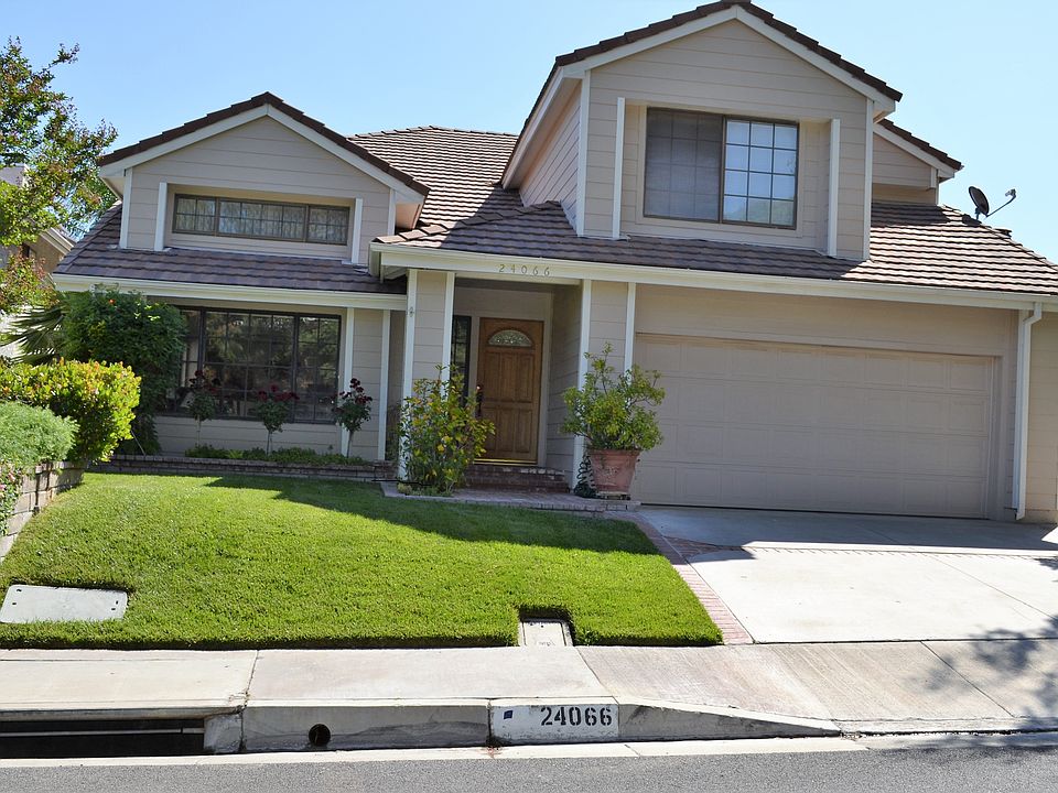 1st image of 24066 Briardale Way