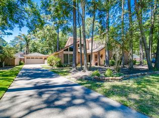 2002 Willow Point Dr, Kingwood, TX 77339