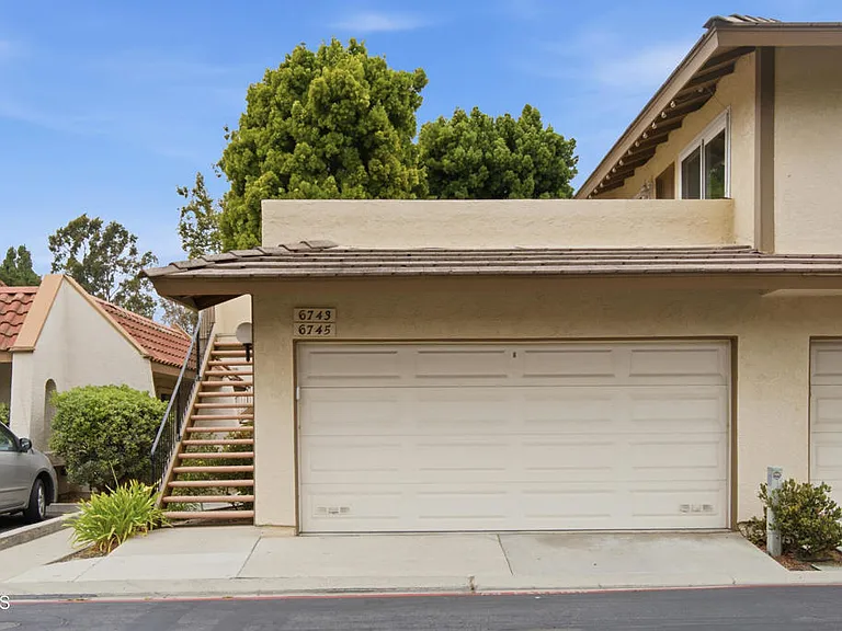 6743 Shakespeare Way — Photo 24